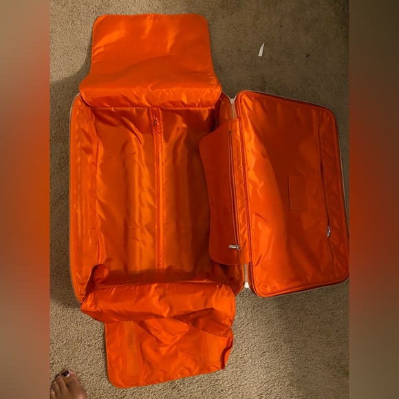 Authentic Louis Vuitton carryon luggage - Picture 5 of 8